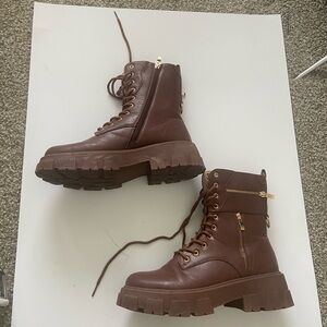 Brown Lace-Up Women's Boots